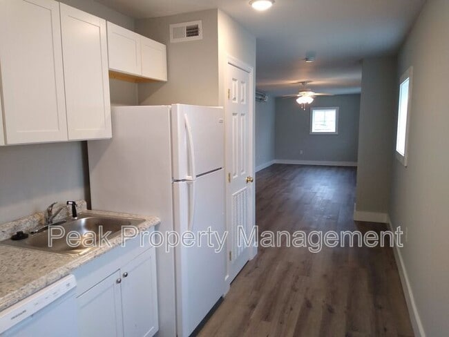 Foto del edificio - 1618 Maury St