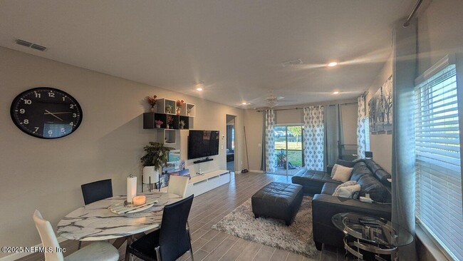 Foto del edificio - 3956 Bloomfield Ct