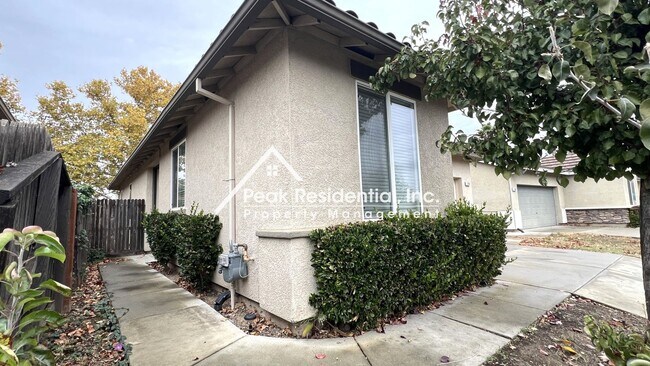 Foto del edificio - Very Nice 2bd/2ba House in Sun Meadows Retirement Community