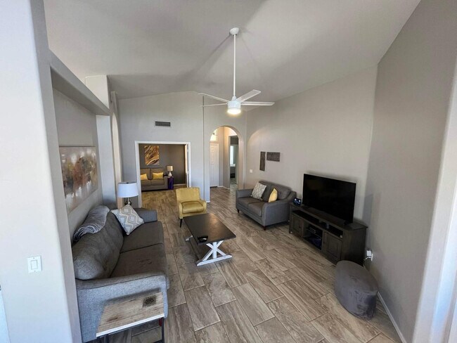 Foto del edificio - 11669 W Pine Mountain Ct