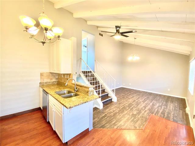 Building Photo - 979 S Miller Way