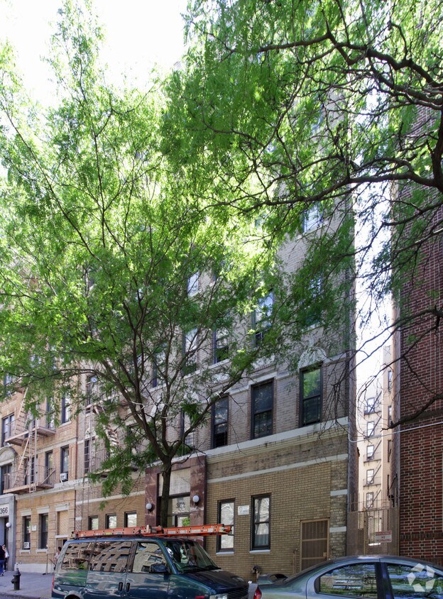 Building Photo - 362 S 2nd St