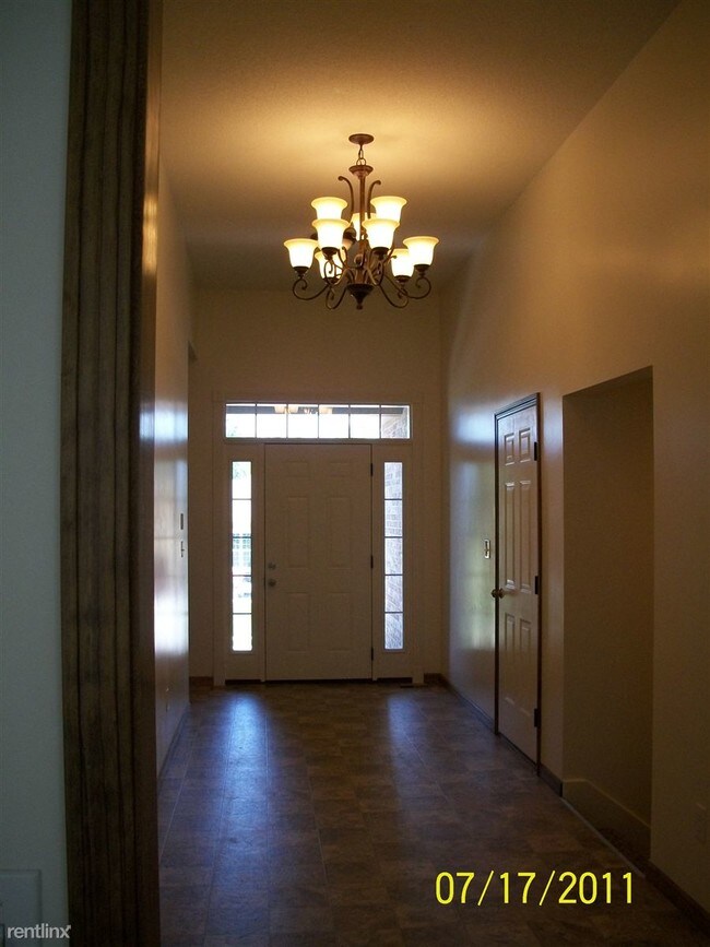 Foto del edificio - 3900 SW Briarwood Oaks Dr