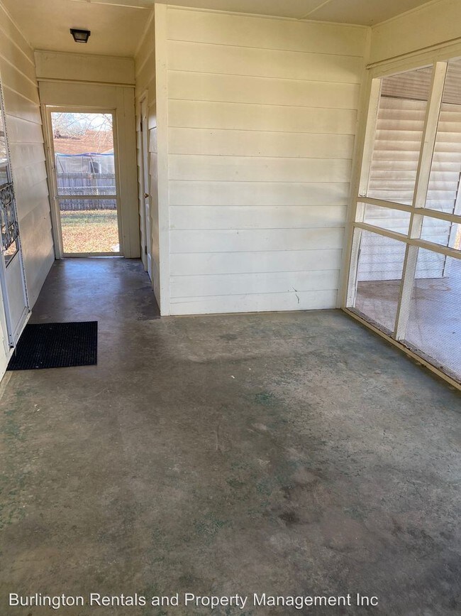Building Photo - 3 br, 2 bath House - 718 Trail Two