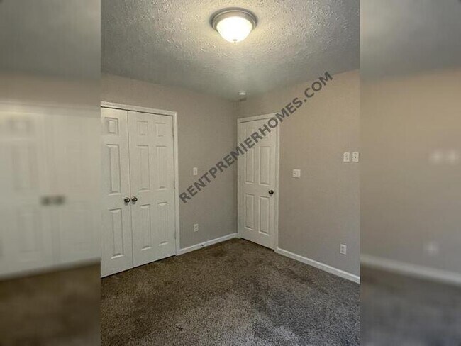 Building Photo - 1620 Josh Dr. Conway, AR 72034