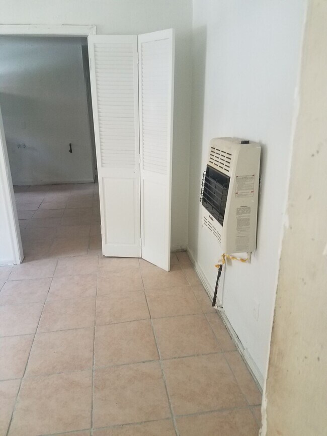 Foto del edificio - 1748 Kansas Street, Unit 3