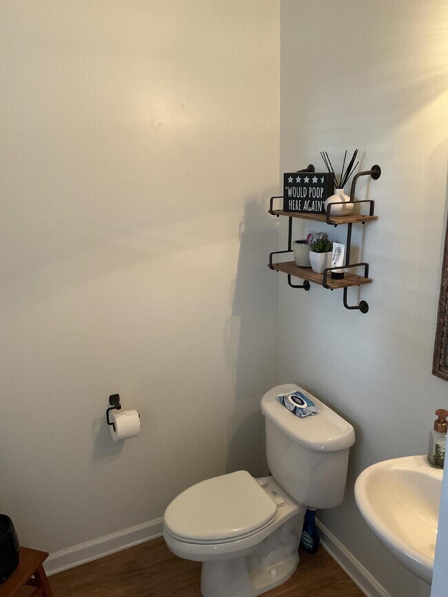 Foto del edificio - Available Mid-February in Tidewater Creek