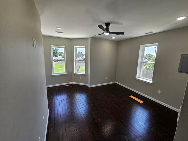 Living Room - 6 W 30th St