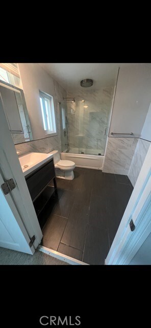 Foto del edificio - 7072 Somerset Cir