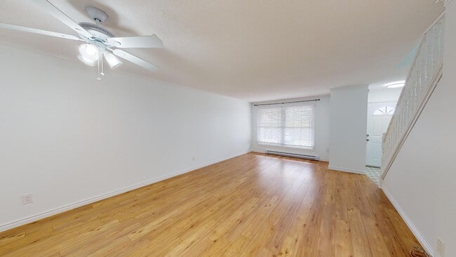 Building Photo - MODERN THREE BEDROOM TOWNHOME BY WHITEHOAK...