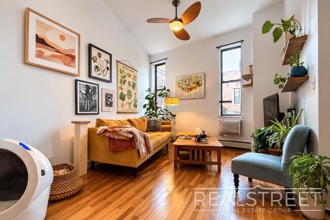 Building Photo - Designer Loft | 2 Bed / 2 Bath | ~1,000 SF | 12’ Wood Ceilings | Prime Prospect Heights