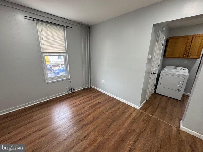 Foto del edificio - 1057 N 11th St
