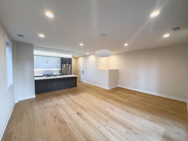 Foto del edificio - 4647 N Clark St