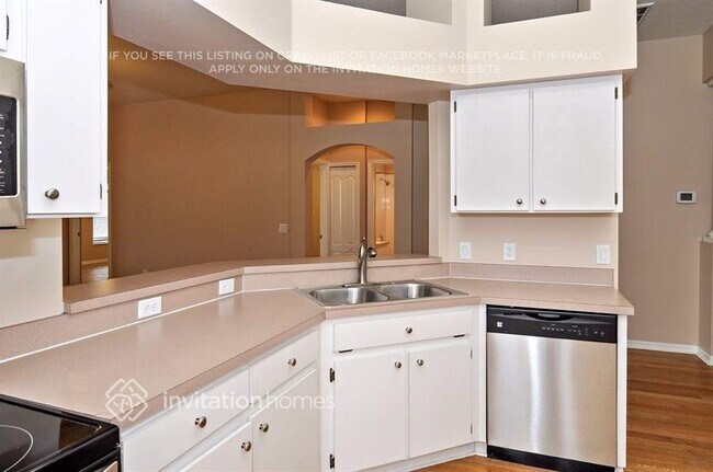 Building Photo - 1410 Golden Squirrel Way