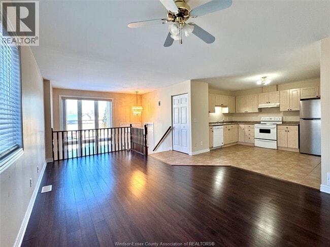 Photo du bâtiment - 262 Kempt St