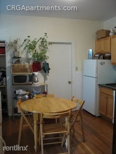 Primary Photo - 143 Orchard St