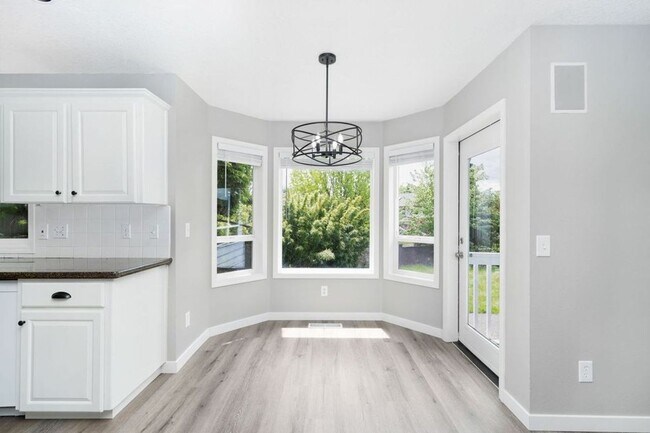 Foto del edificio - 16742 NW Dublin Ct