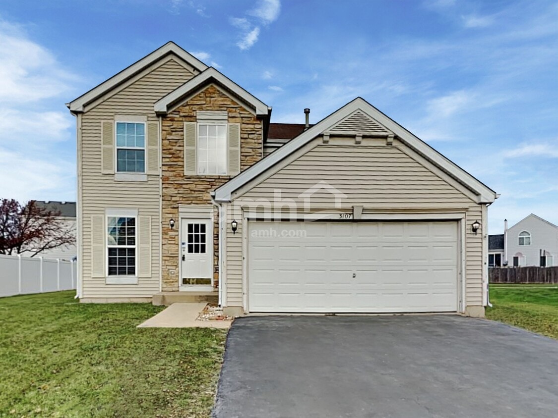 Primary Photo - 3107 Arborsedge Drive