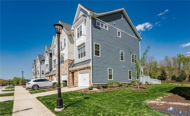 Foto del edificio - 11112 Swanee Mill Trace