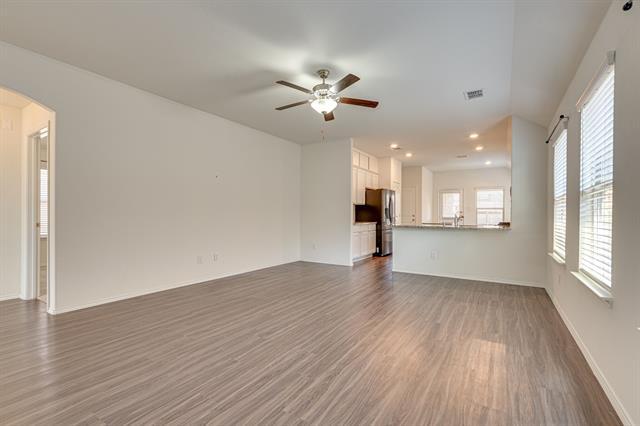 Building Photo - 2441 Larimar Dr