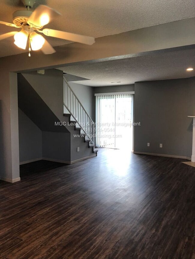 Building Photo - SOUTH GARDEN TOWNHOMES