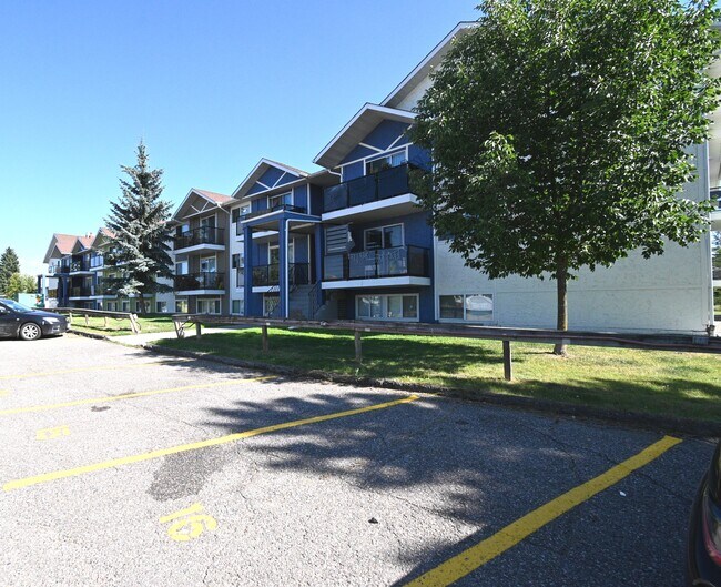 Photo du bâtiment - 209-4280 Quentin Avenue, Prince George, BC, Canada