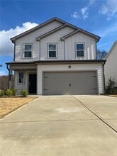 Building Photo - 132 Saddlebred Wy