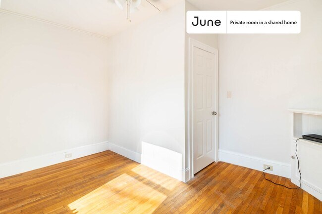 Foto del edificio - Room in Shared 7 bed/2 bath home in Brighton