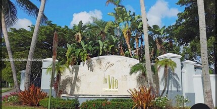 Building Photo - 165 NW 96th Terrace