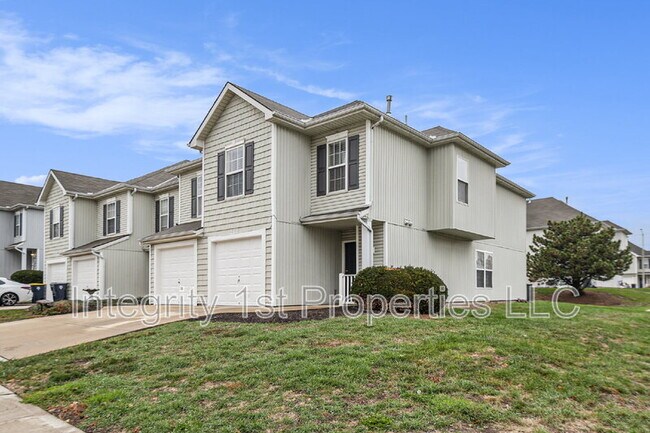 Building Photo - 5977 NW 91st Terrace