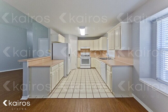Building Photo - 1804 Dena Drive