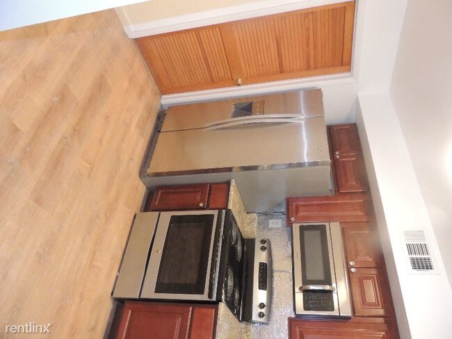 Foto del edificio - 1304 Chelmsford Cir