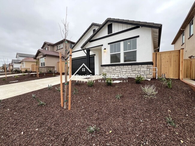 Building Photo - Brand New Rancho Cordova 3bd/2ba Home with...