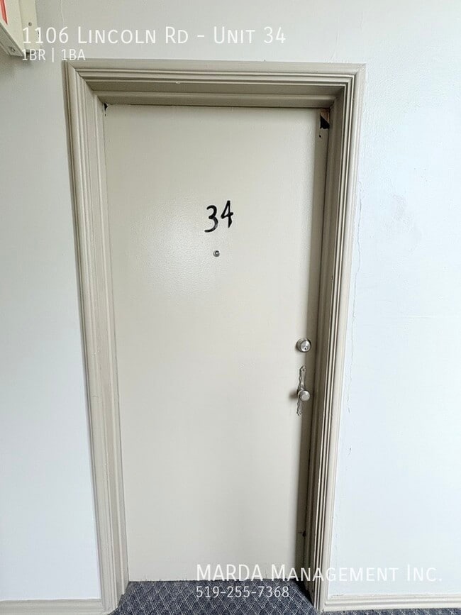 Photo du bâtiment - CHARMING 1 BED 1 BATH - PLUS HYDRO - OPTIONAL INTERNET FOR $45/MO