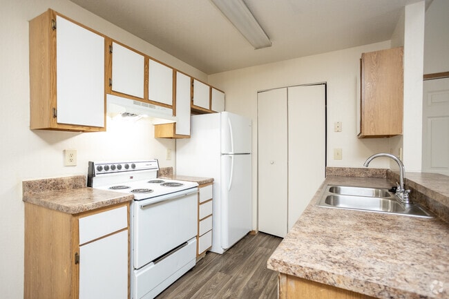 3BR, 2BA - 959 SF - Orchid - The Woods at McNeil Farms
