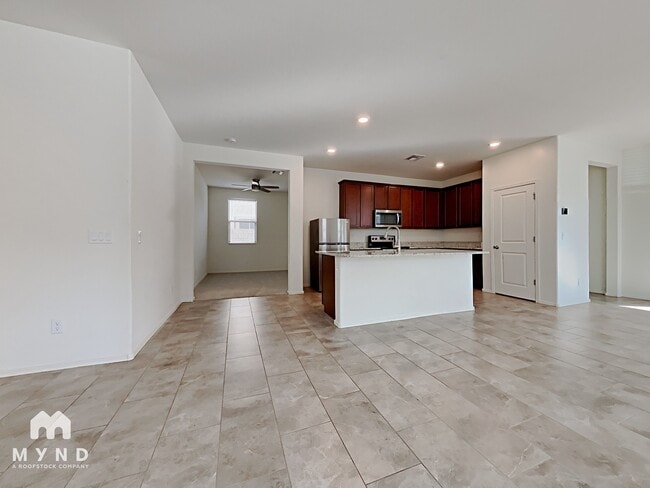 Building Photo - 25541 W Milada Dr