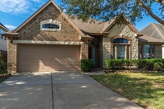 Building Photo - 4408 Chevy St