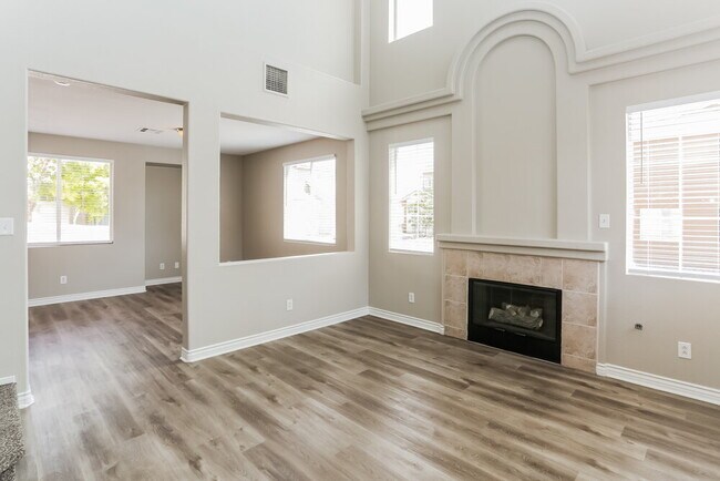 Building Photo - 5443 Cape Jasmine Ct