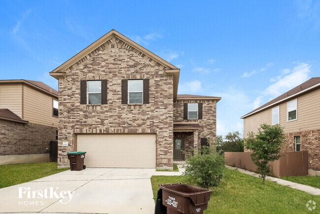 Building Photo - 1302 Hawk Ct