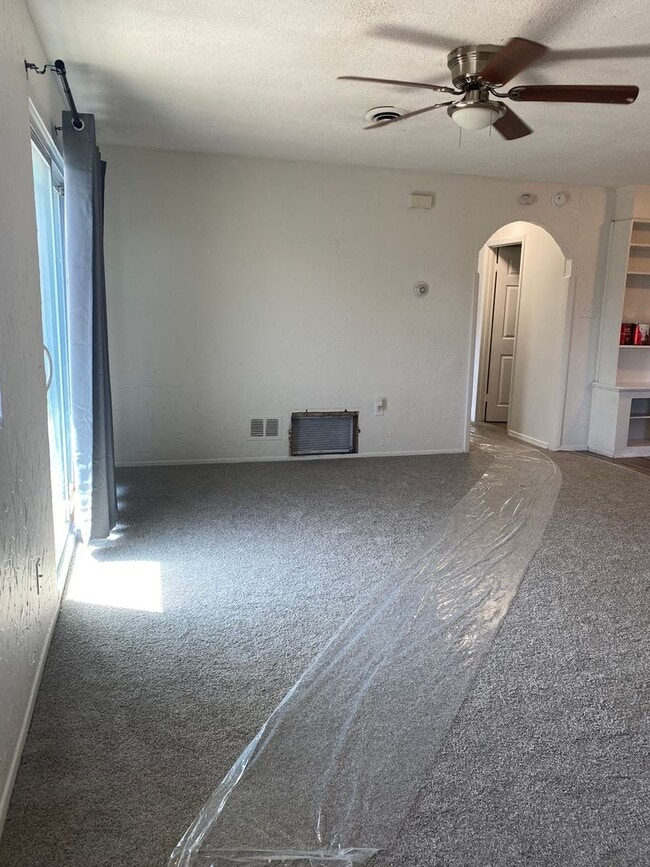 Building Photo - 2 Bedroom, 1 Bath Condo in Edgewood, MD