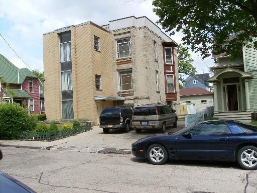 Foto del edificio - 121-123 Hinsdell Pl