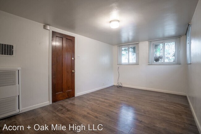 Building Photo - 1 br, 1 bath House - 2390 S. Marion