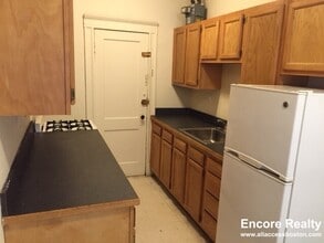 Building Photo - 1167 Boylston St