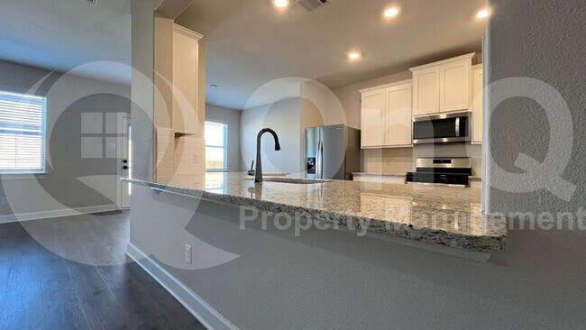 Foto del edificio - 1000 Princeton Hts Blvd