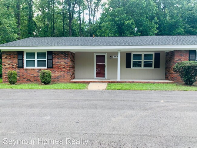 Building Photo - 133 Scott Hills Dr