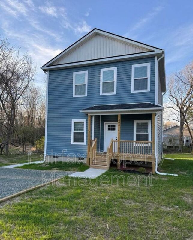Primary Photo - 343 Foster St