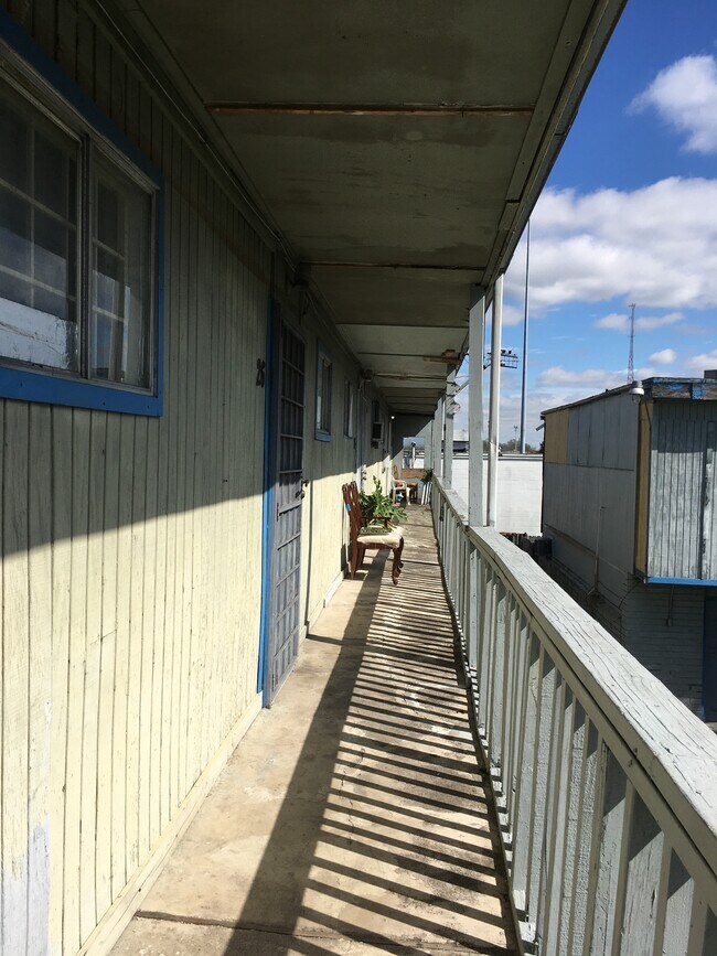 Foto del edificio - 7939 Sarita St