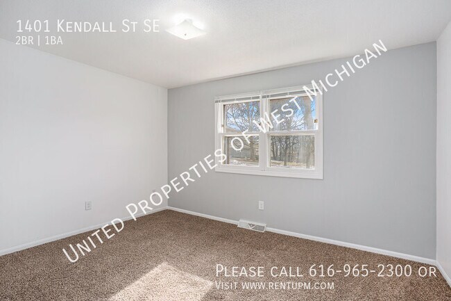 Building Photo - 1401 Kendall St SE