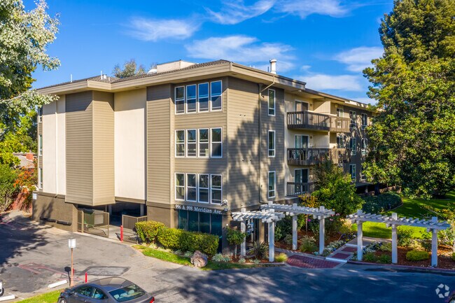 998 - Willow Glen Apartments