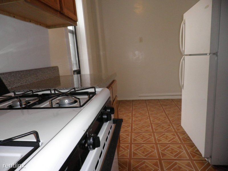 Building Photo - 19 Saint Nicholas Ave